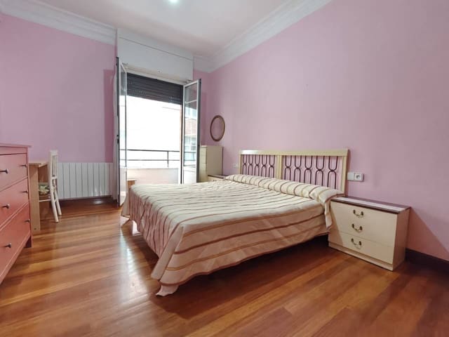 4 sovrum Lägenhet till salu i Bilbao - 460 000 € (Ref: 9104163)