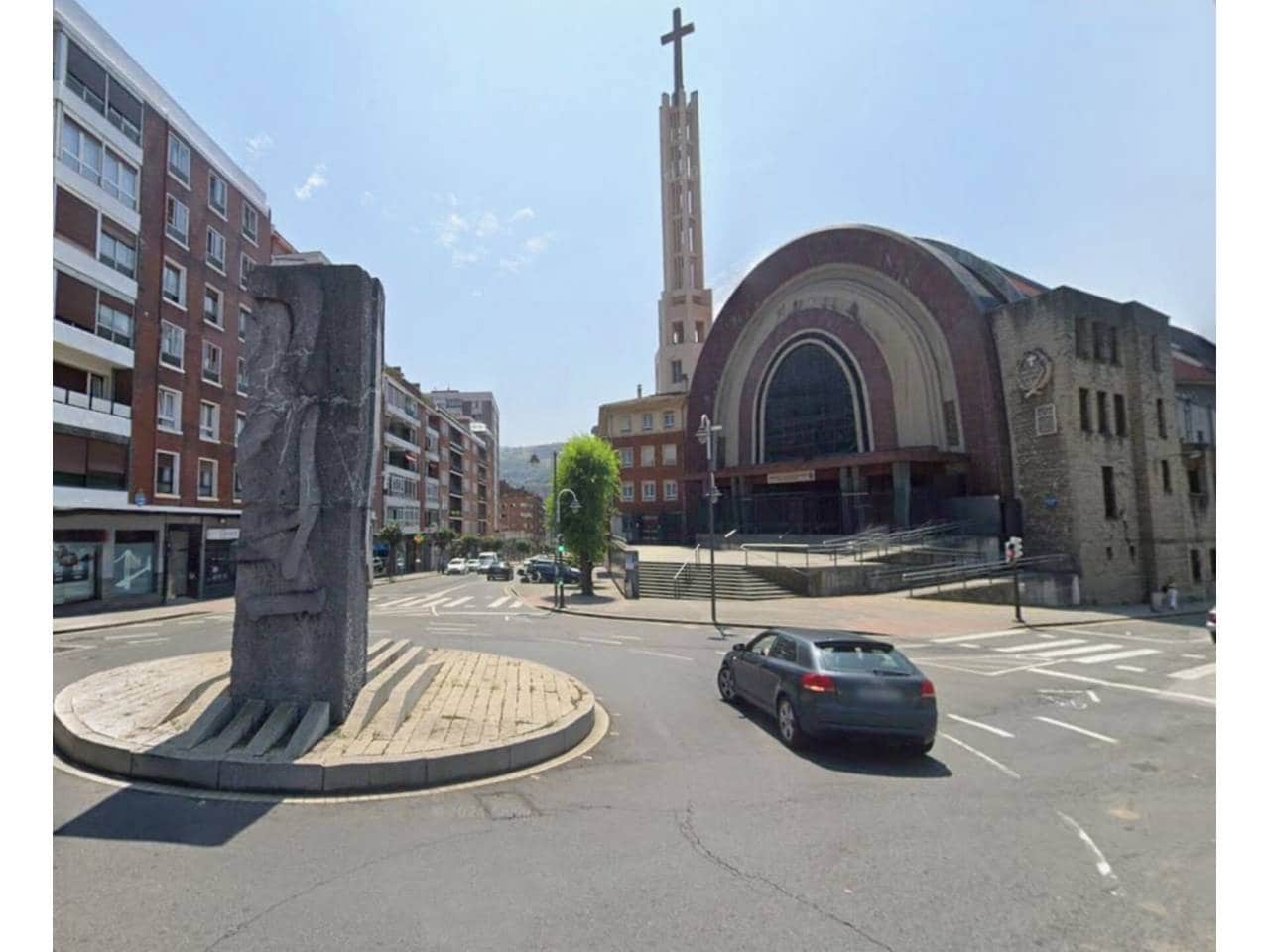 4 soveværelse Lejlighed til leje i Bilbao - € 2.200 (Ref: 9106230)