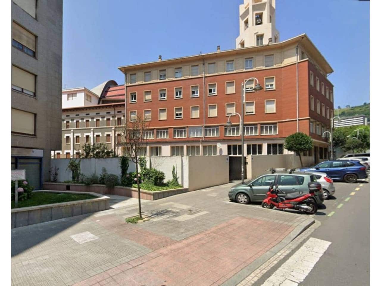 4 soveværelse Lejlighed til leje i Bilbao - € 2.200 (Ref: 9106230)