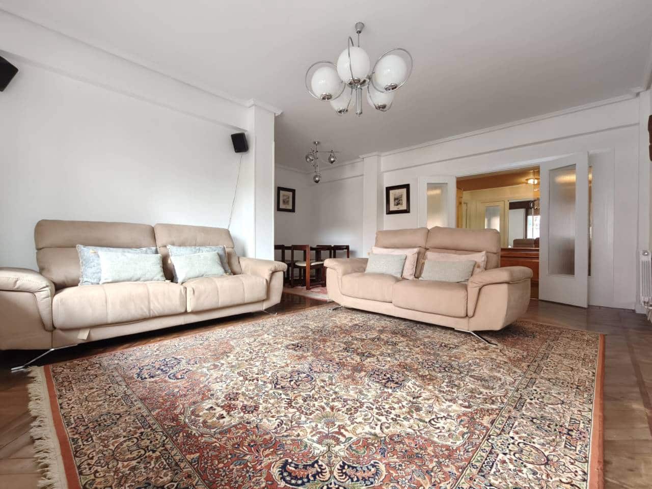 4 soveværelse Lejlighed til leje i Bilbao - € 2.200 (Ref: 9106230)