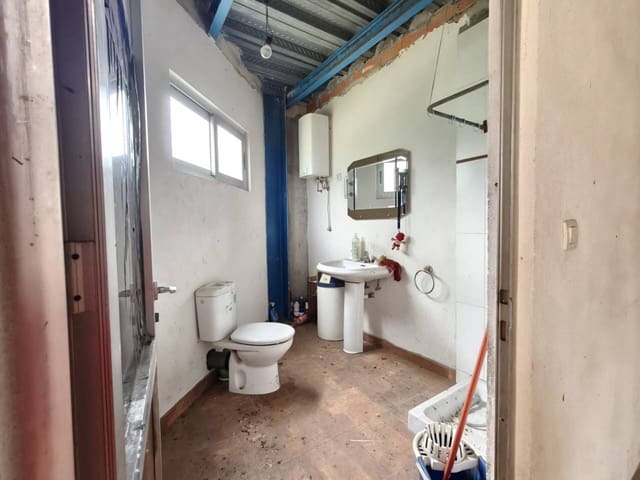 Business for sale in Artziniega - € 373,000 (Ref: 9111738)