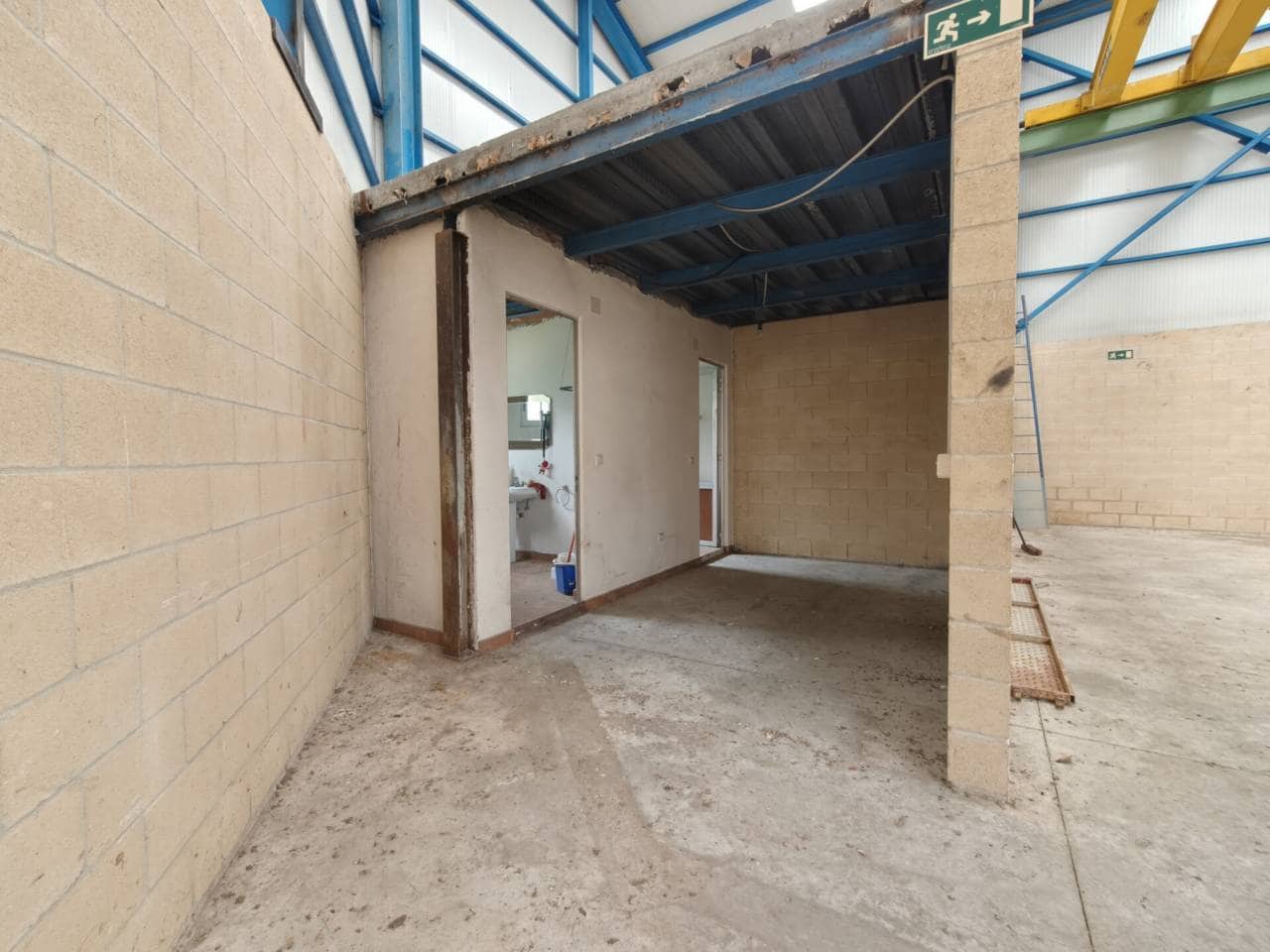 Business for sale in Artziniega - € 373,000 (Ref: 9111738)