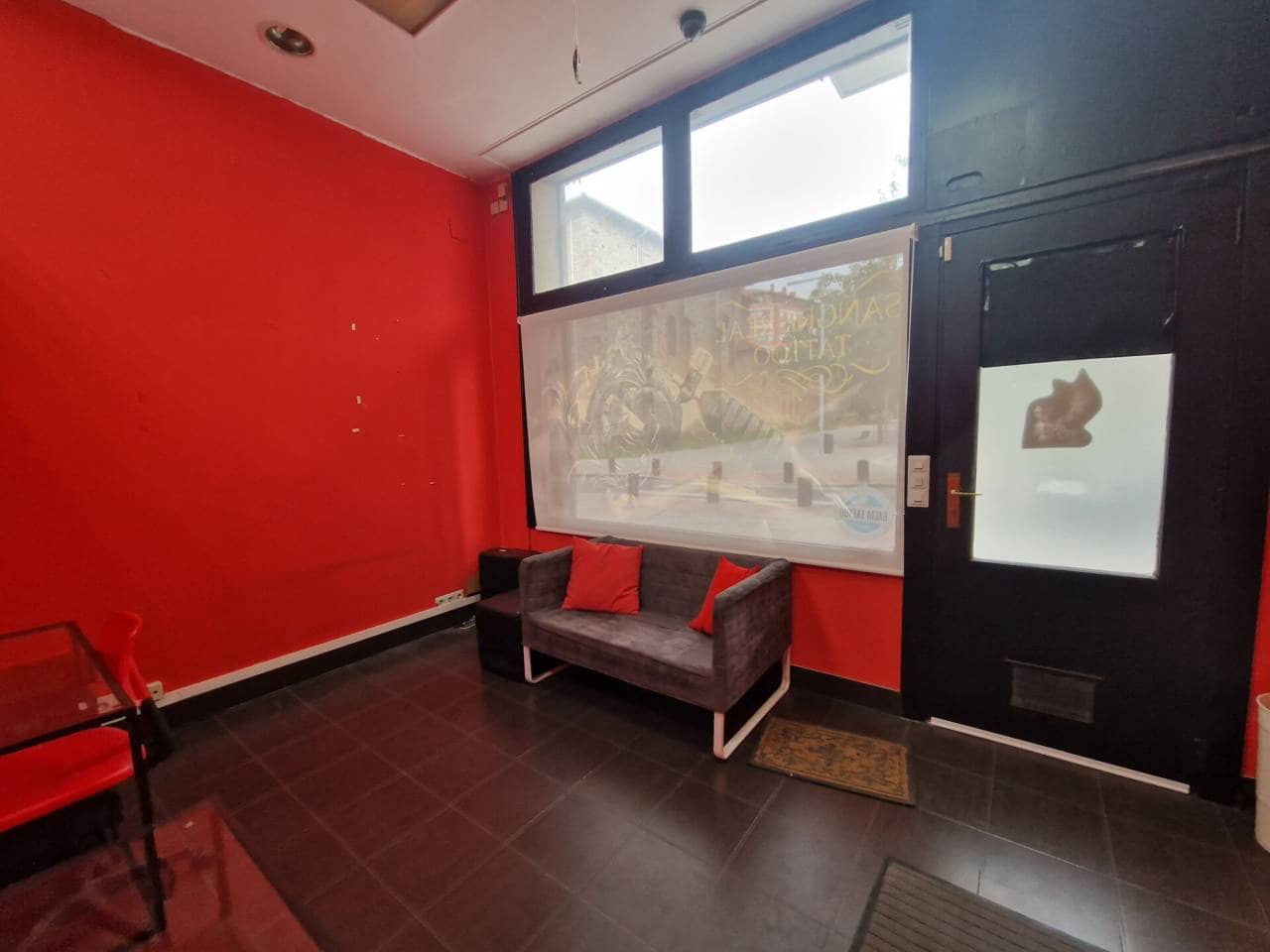 Erhverv til leje i Bilbao - € 700 (Ref: 9138506)