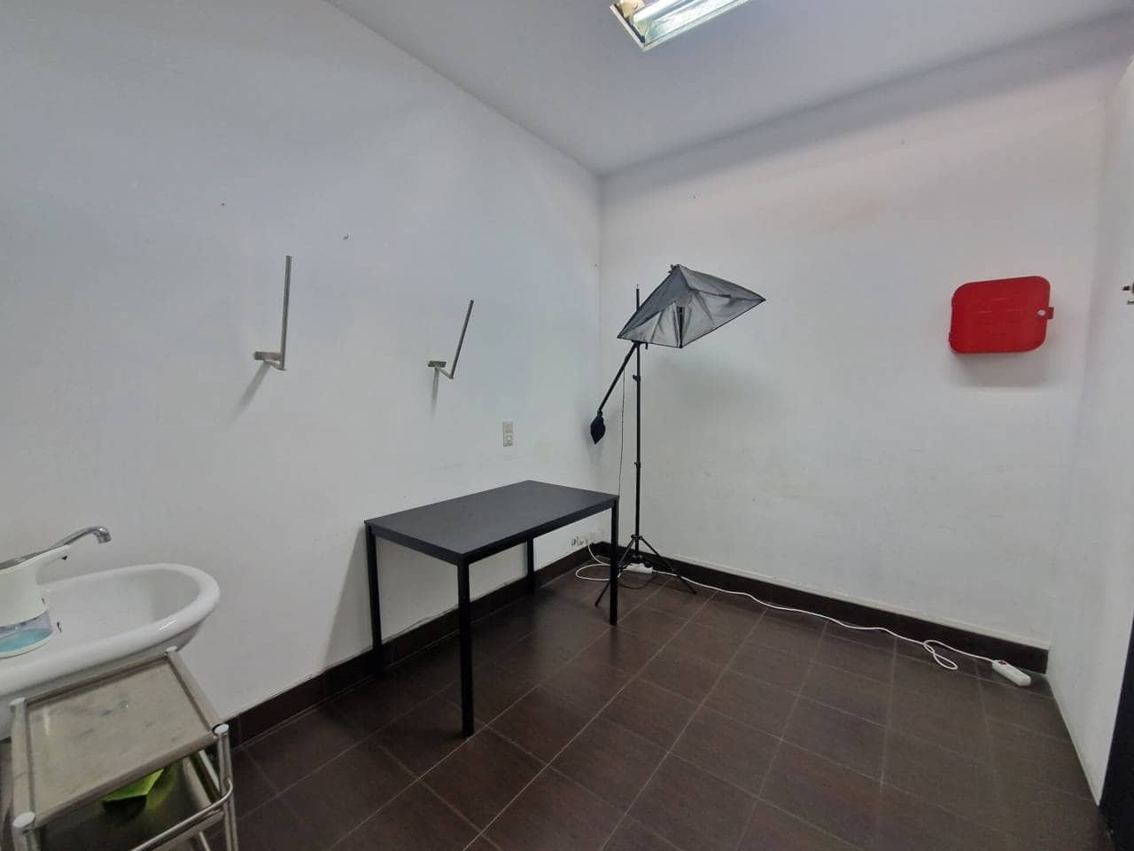 Erhverv til leje i Bilbao - € 700 (Ref: 9138506)