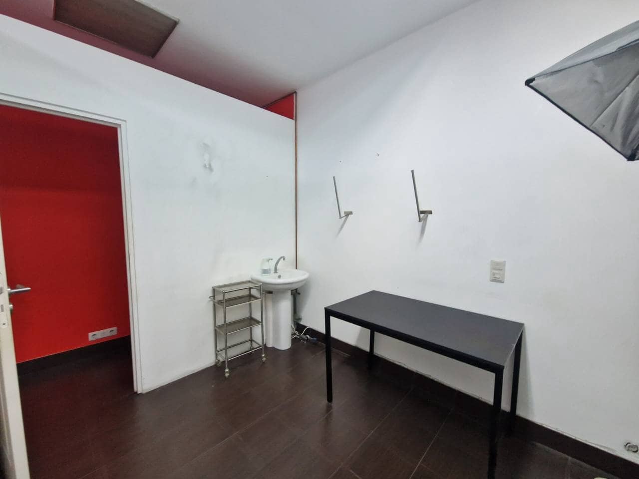 Erhverv til leje i Bilbao - € 700 (Ref: 9138506)