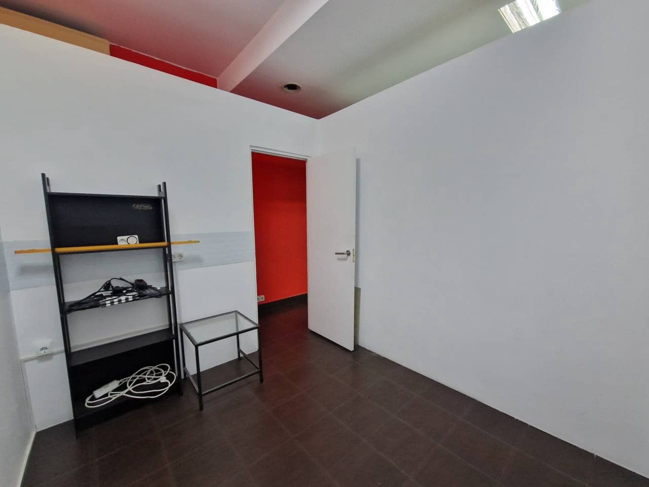 Erhverv til leje i Bilbao - € 700 (Ref: 9138506)