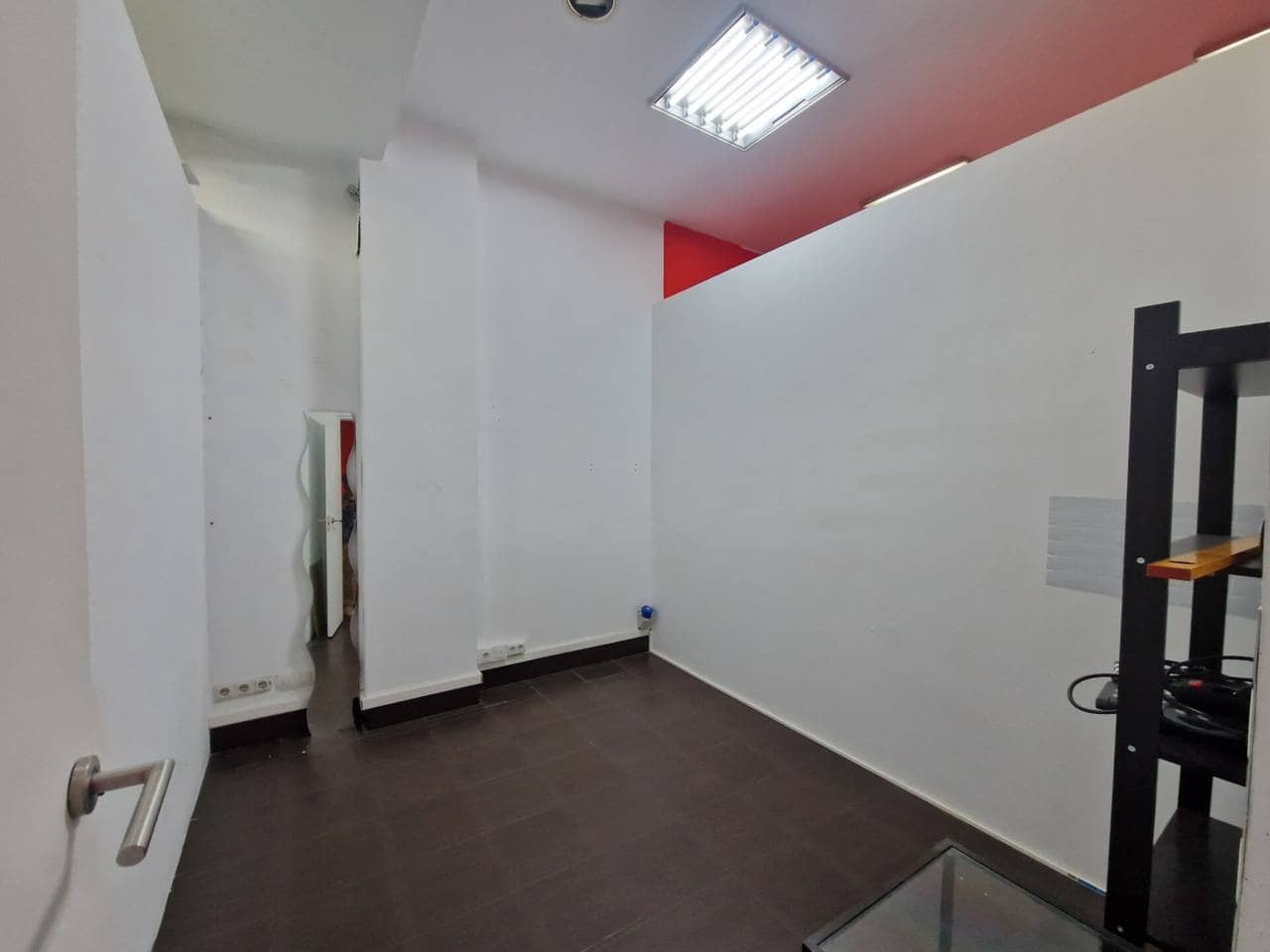 Erhverv til leje i Bilbao - € 700 (Ref: 9138506)