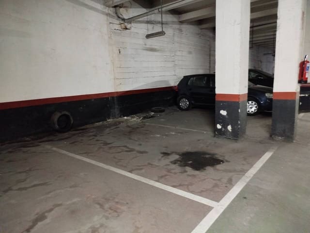 Garasje til salgs i Bilbao - € 48 000 (Ref: 9161718)
