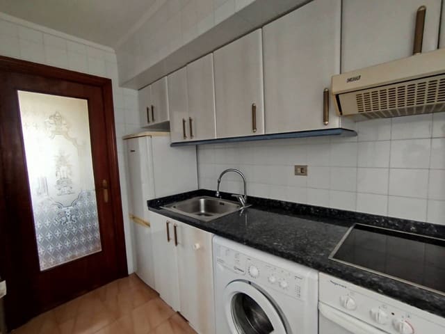 3 quarto Apartamento para venda em Bilbao - 180 000 € (Ref: 9203467)