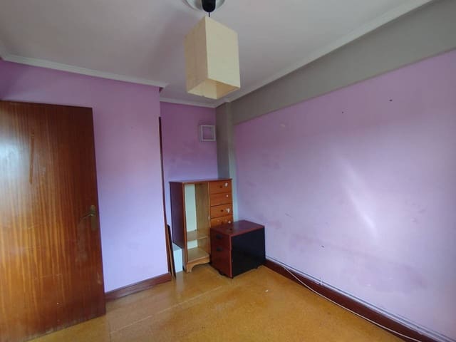 3 quarto Apartamento para venda em Bilbao - 180 000 € (Ref: 9203467)