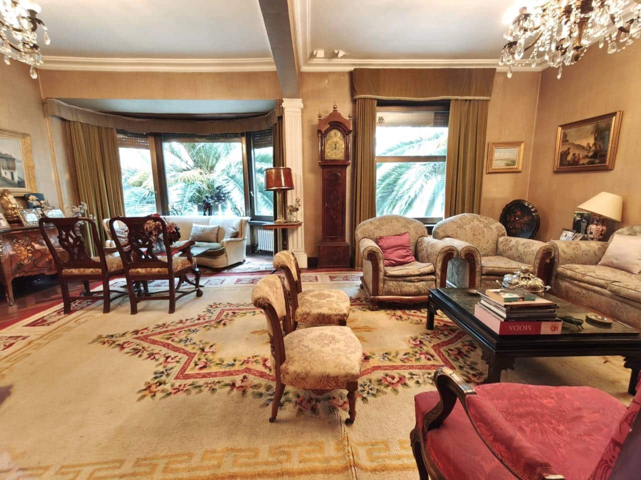 5 soveværelse Lejlighed til salg i Bilbao med garage - € 1.100.000 (Ref: 9226062)