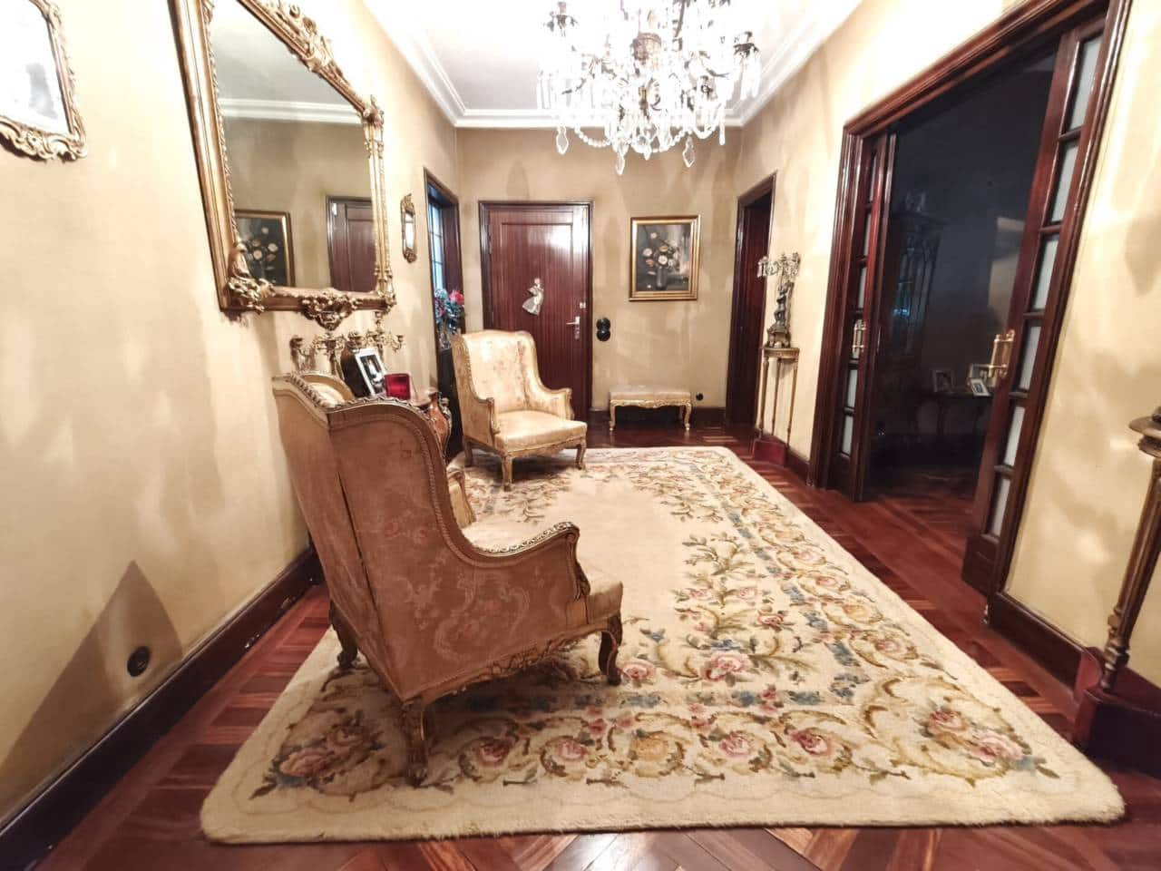 5 soveværelse Lejlighed til salg i Bilbao med garage - € 1.100.000 (Ref: 9226062)