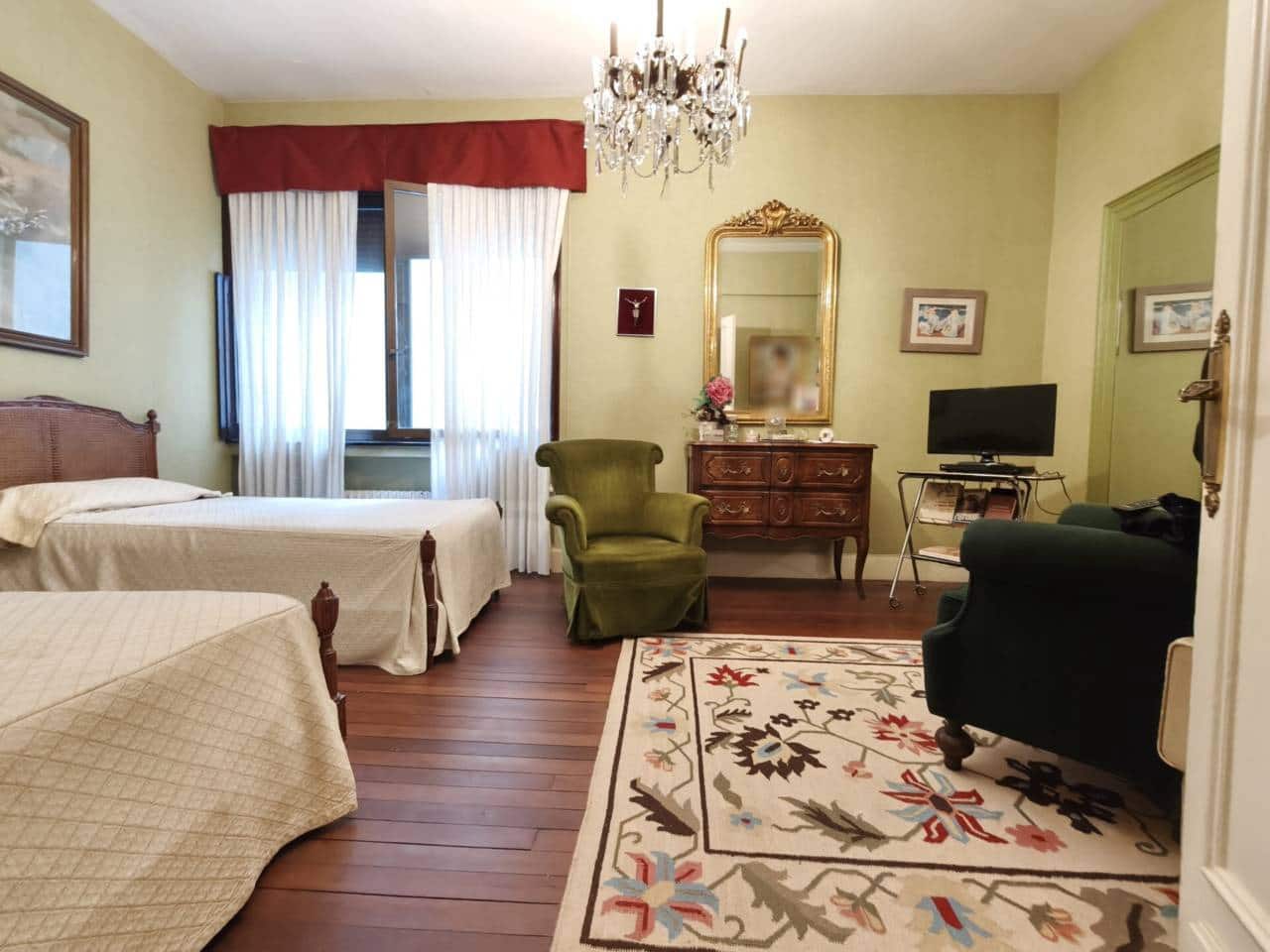 5 soveværelse Lejlighed til salg i Bilbao med garage - € 1.100.000 (Ref: 9226062)