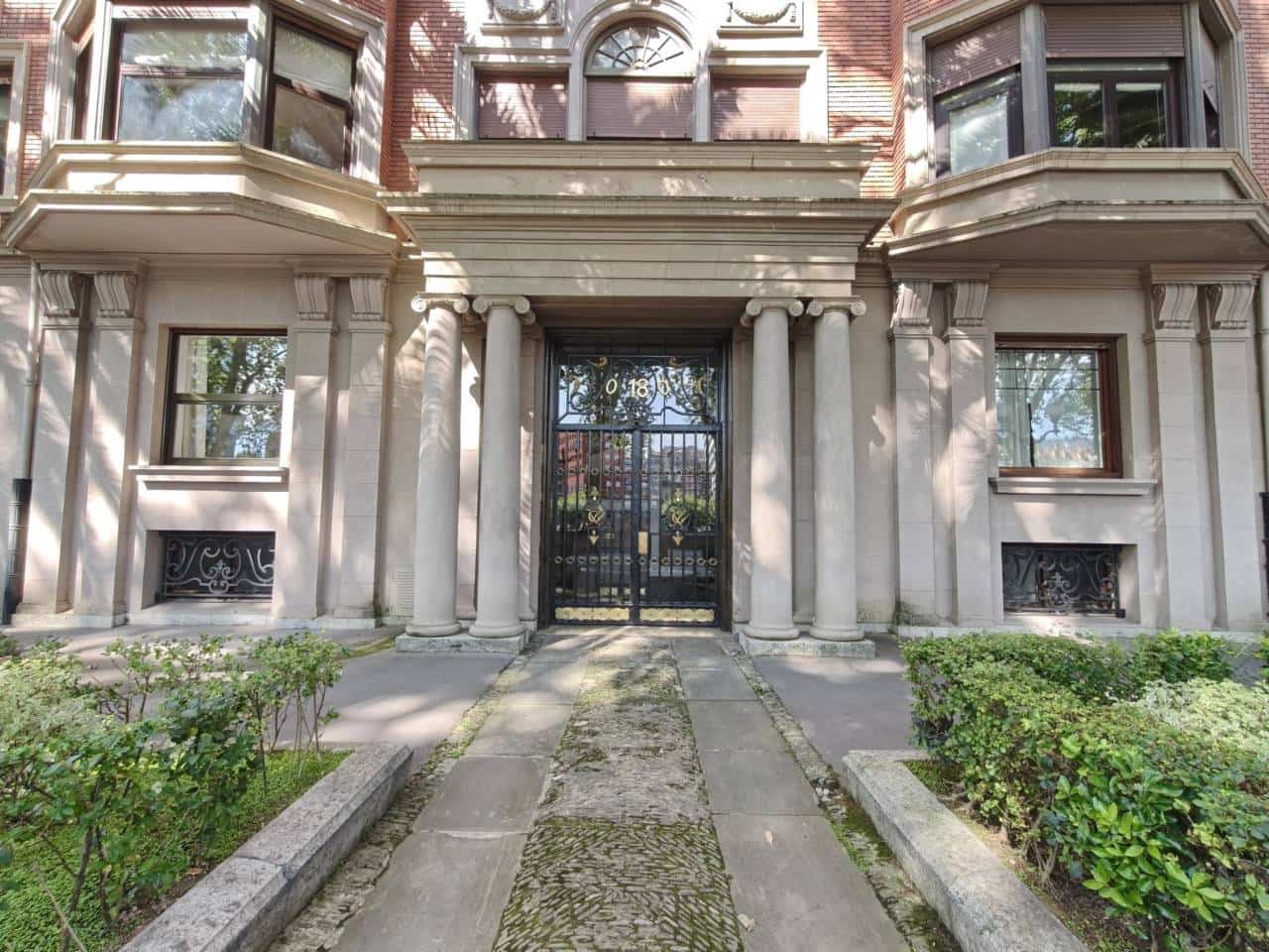 5 soveværelse Lejlighed til salg i Bilbao med garage - € 1.100.000 (Ref: 9226062)