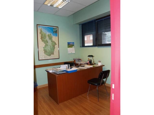 Kommersiell til salgs i Bilbao - € 156 000 (Ref: 923328)