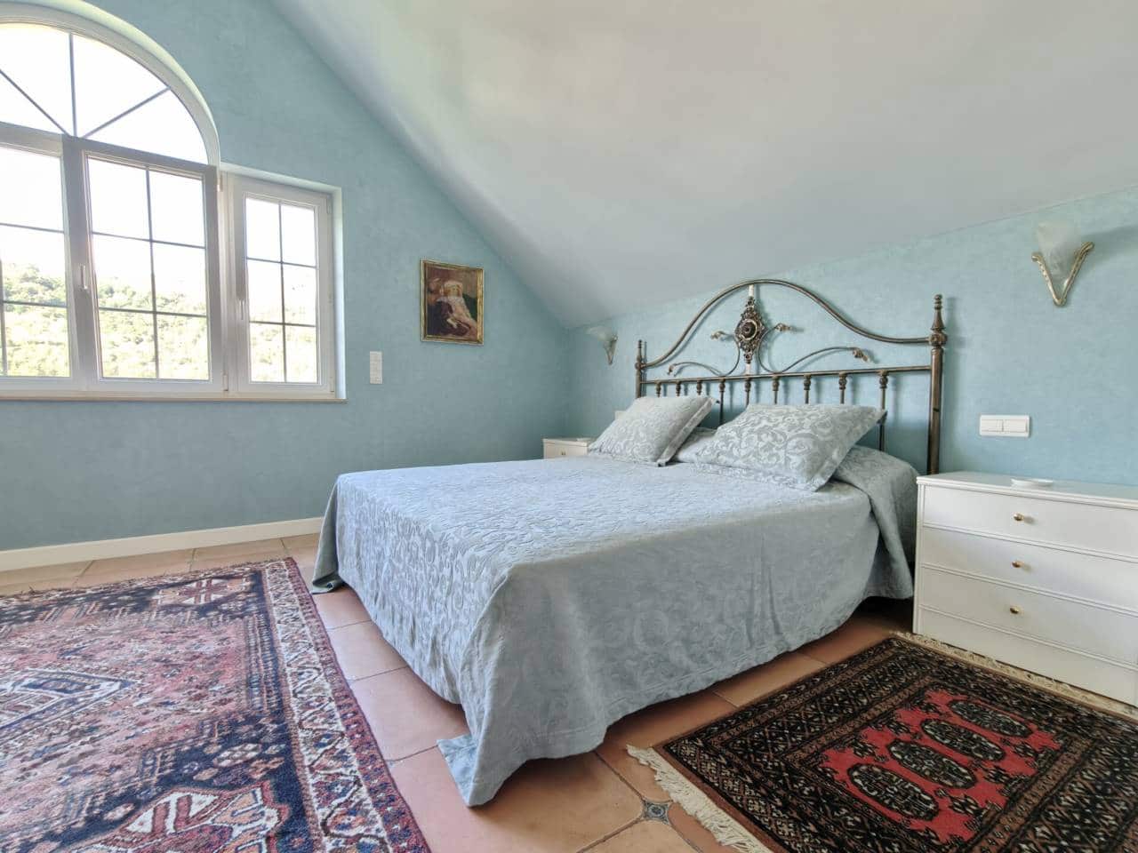 4 soveværelse Villa til salg i Castro-Urdiales med garage - € 550.000 (Ref: 9264038)