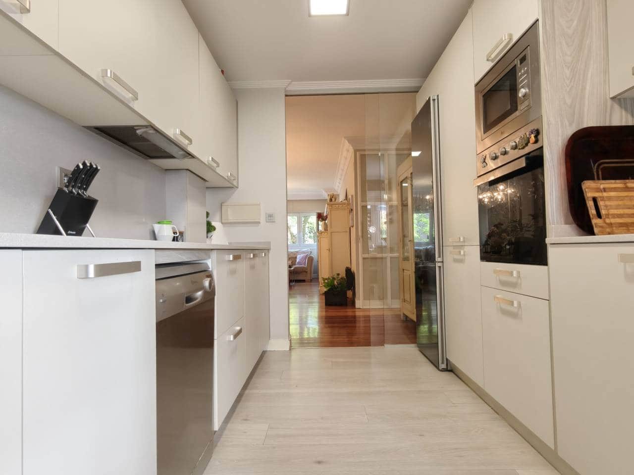 4 soveværelse Lejlighed til salg i Getxo med garage - € 560.000 (Ref: 9280718)