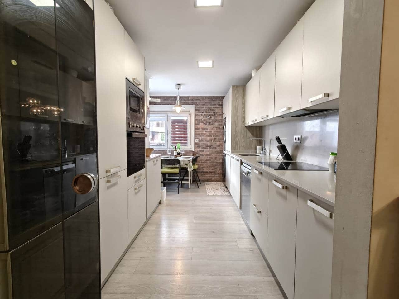 4 soveværelse Lejlighed til salg i Getxo med garage - € 560.000 (Ref: 9280718)