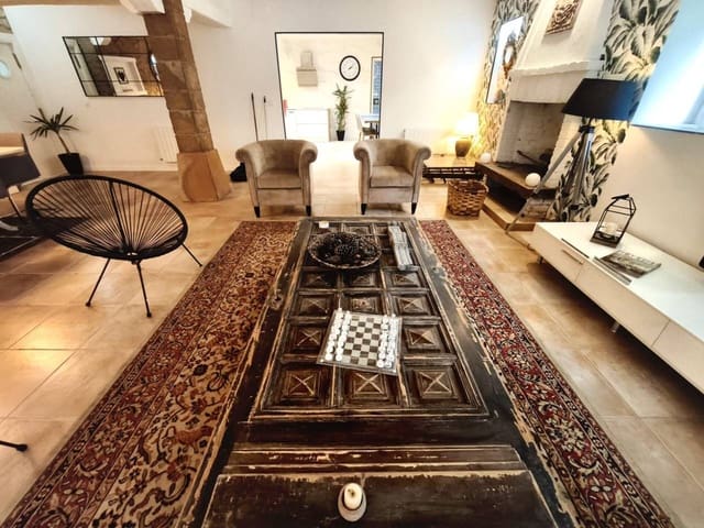 11 Zimmer Finca/Landgut zu verkaufen in Elorrio mit Garage - 459.900 € (Ref: 9298832)