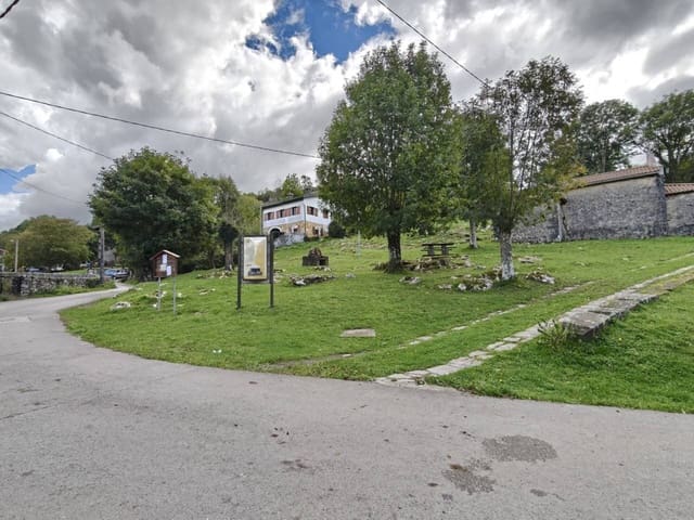 Townhouse for sale in Trucios - € 91,000 (Ref: 9319768)