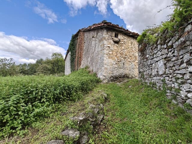 Townhouse for sale in Trucios - € 91,000 (Ref: 9319768)