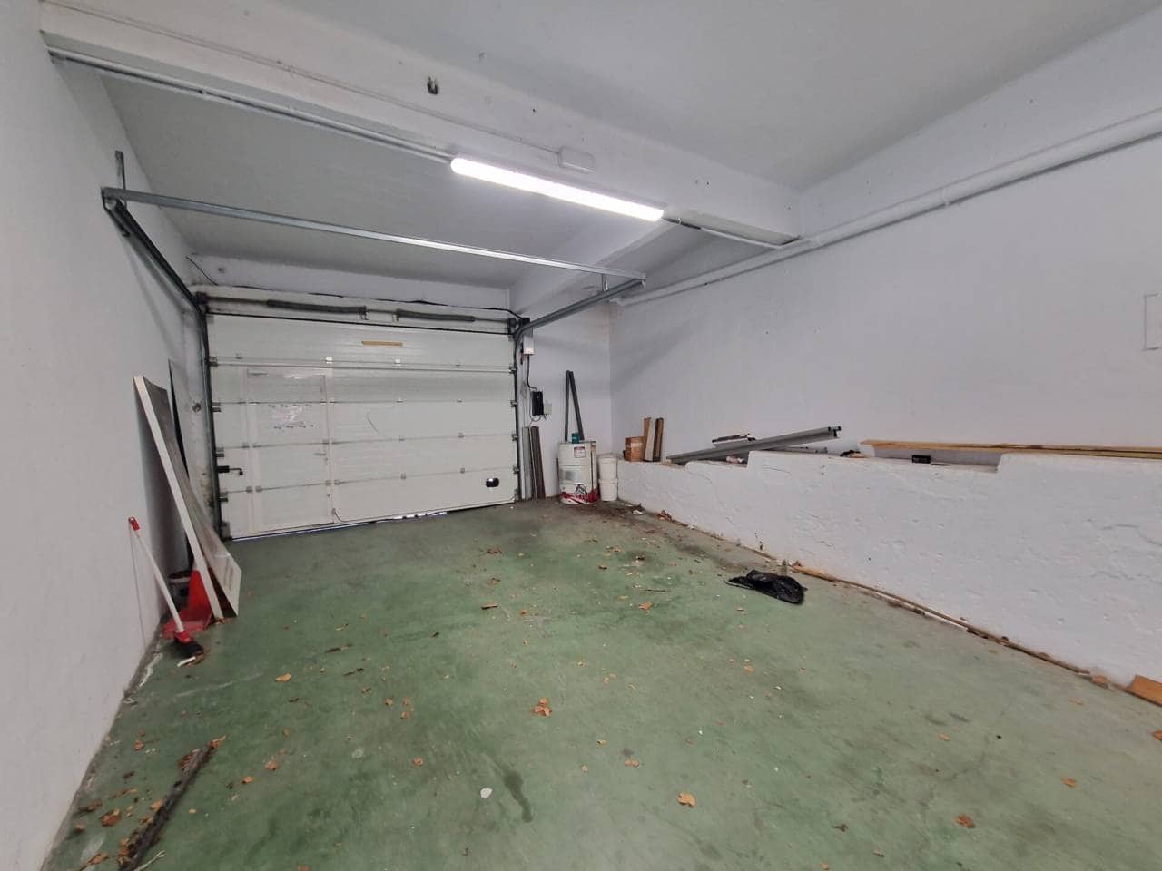 Kommersiell til salgs i Bilbao - € 220 000 (Ref: 9330013)