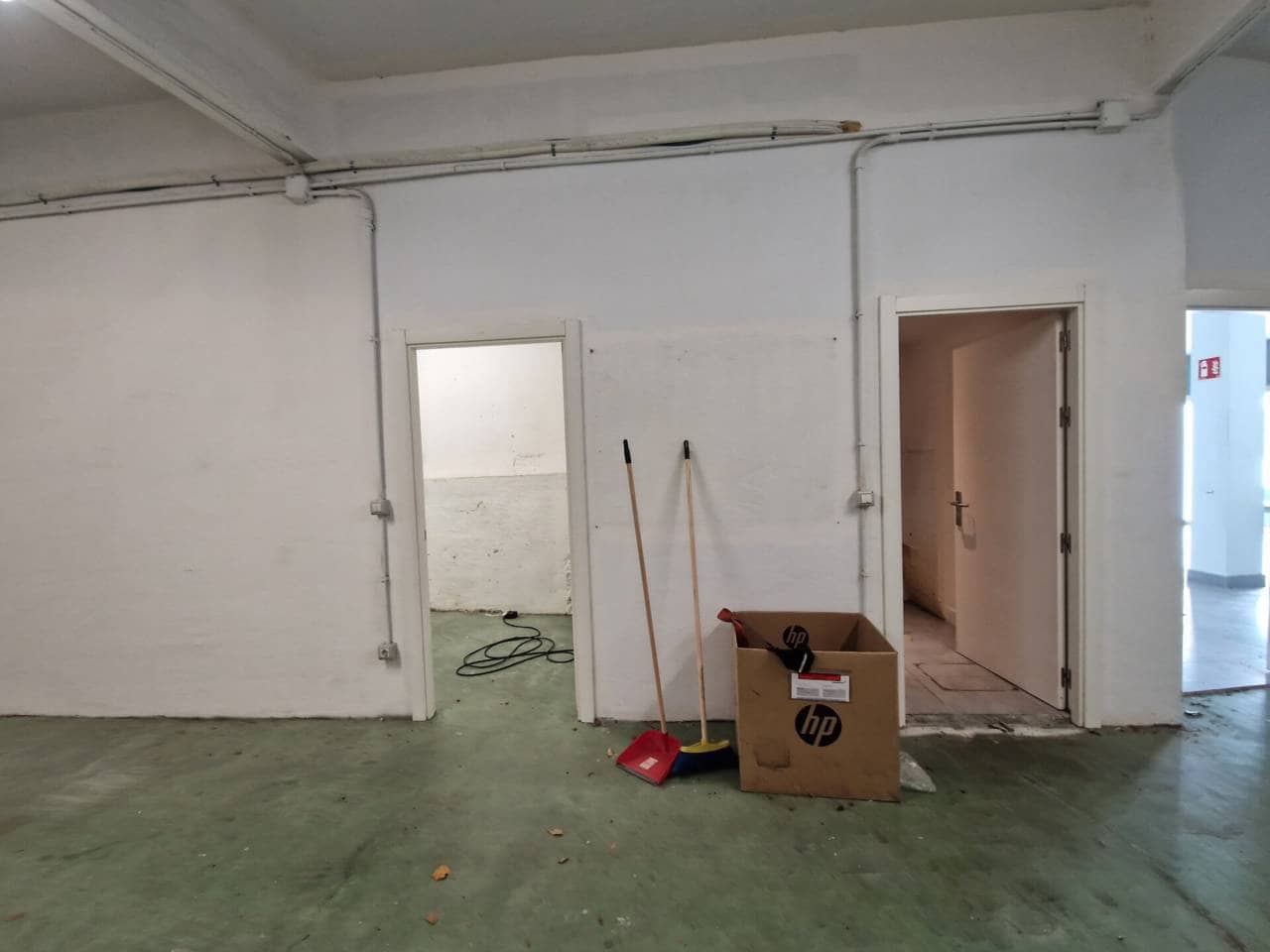 Kommersiell til salgs i Bilbao - € 220 000 (Ref: 9330013)