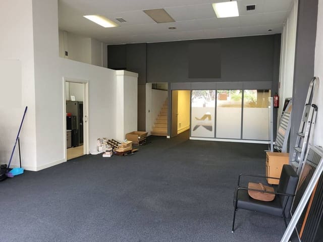 Comercial para venda em Bilbao com garagem - 389 000 € (Ref: 9344016)