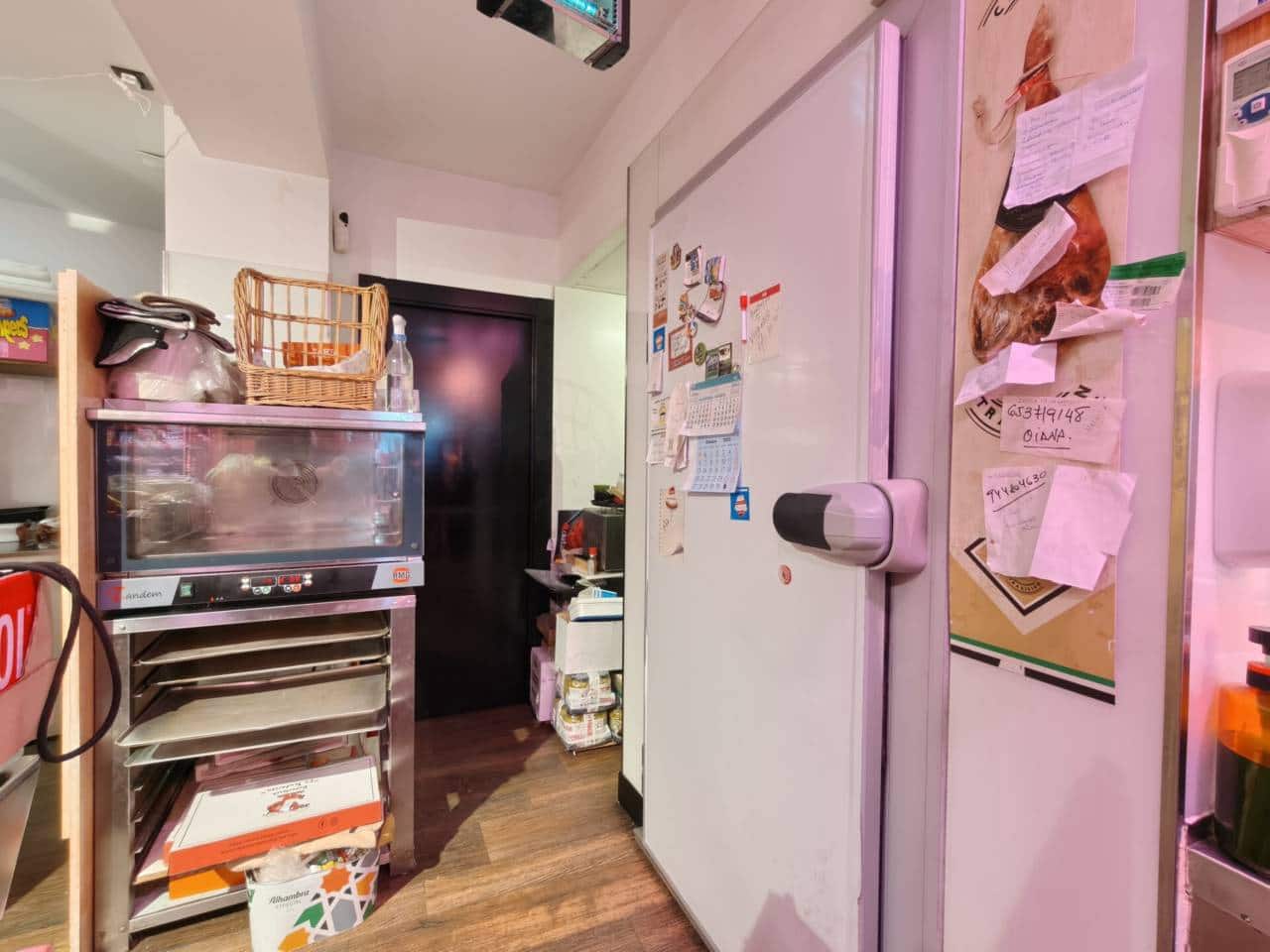 Kaupallinen myytävänä paikassa Bilbao - 250 000 € (Ref: 9361822)