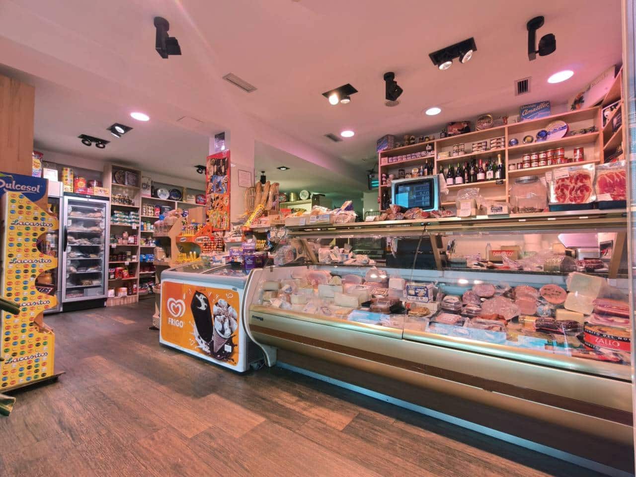 Kaupallinen myytävänä paikassa Bilbao - 250 000 € (Ref: 9361822)