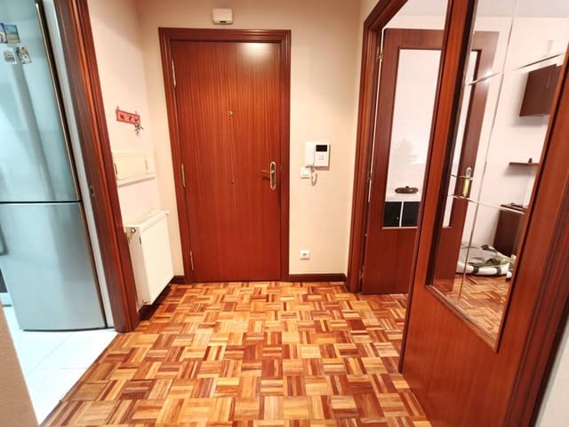 3 quarto Apartamento para venda em Bilbao com garagem - 400 000 € (Ref: 9374849)