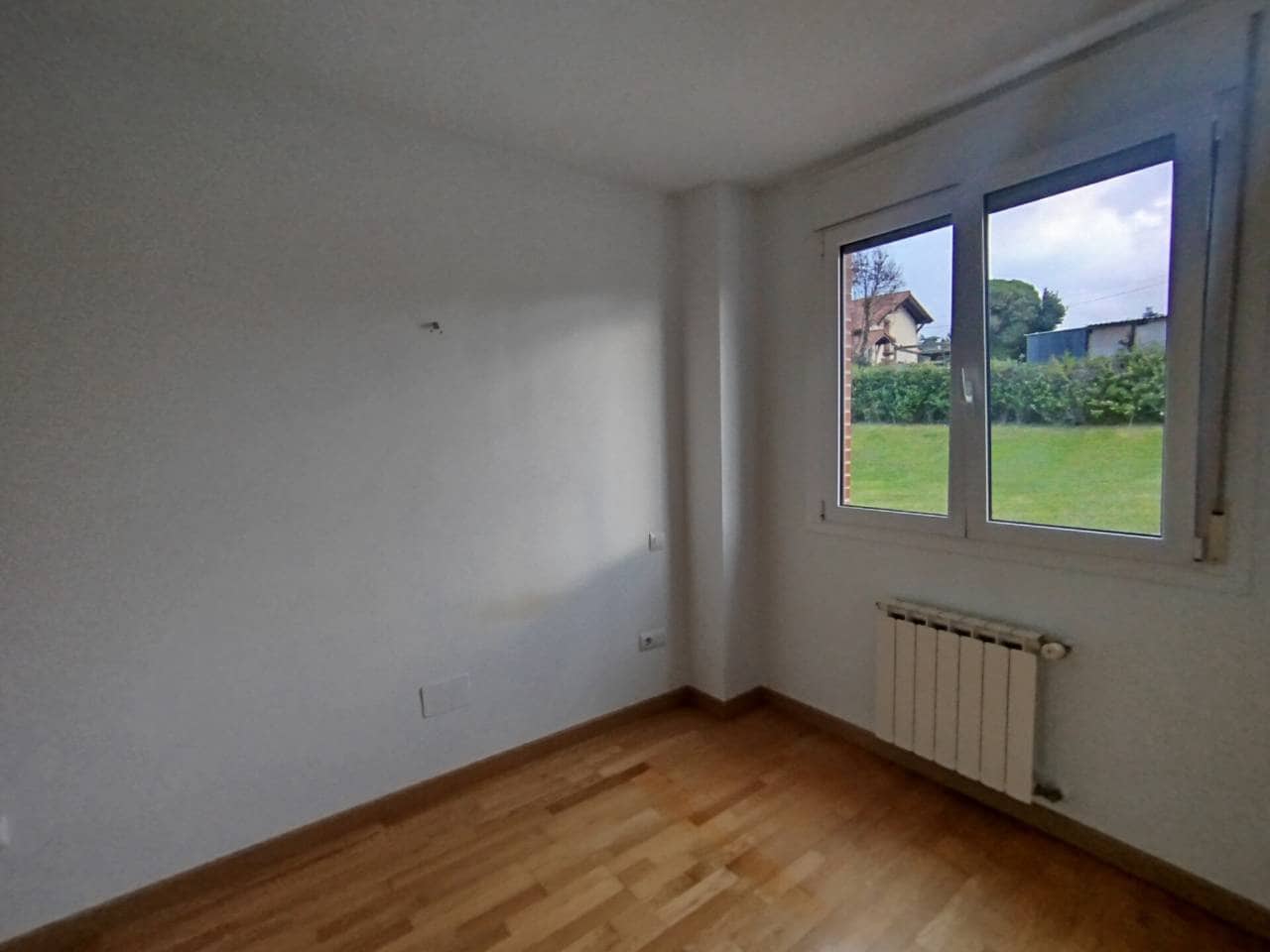 3 slaapkamer Flat te koop in Santander met garage - € 372.000 (Ref: 9378596)