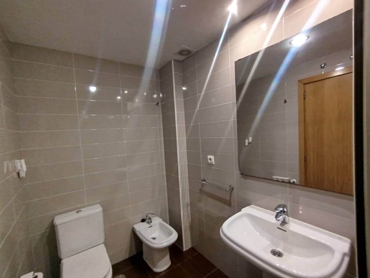 3 slaapkamer Flat te koop in Santander met garage - € 372.000 (Ref: 9378596)