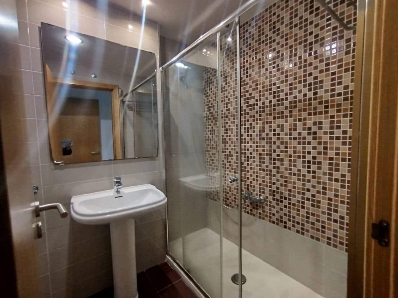 3 slaapkamer Flat te koop in Santander met garage - € 372.000 (Ref: 9378596)