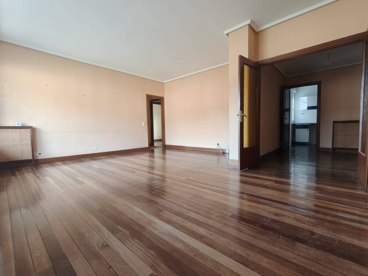 4 soveværelse Lejlighed til salg i Bilbao med garage - € 869.000 (Ref: 9394460)