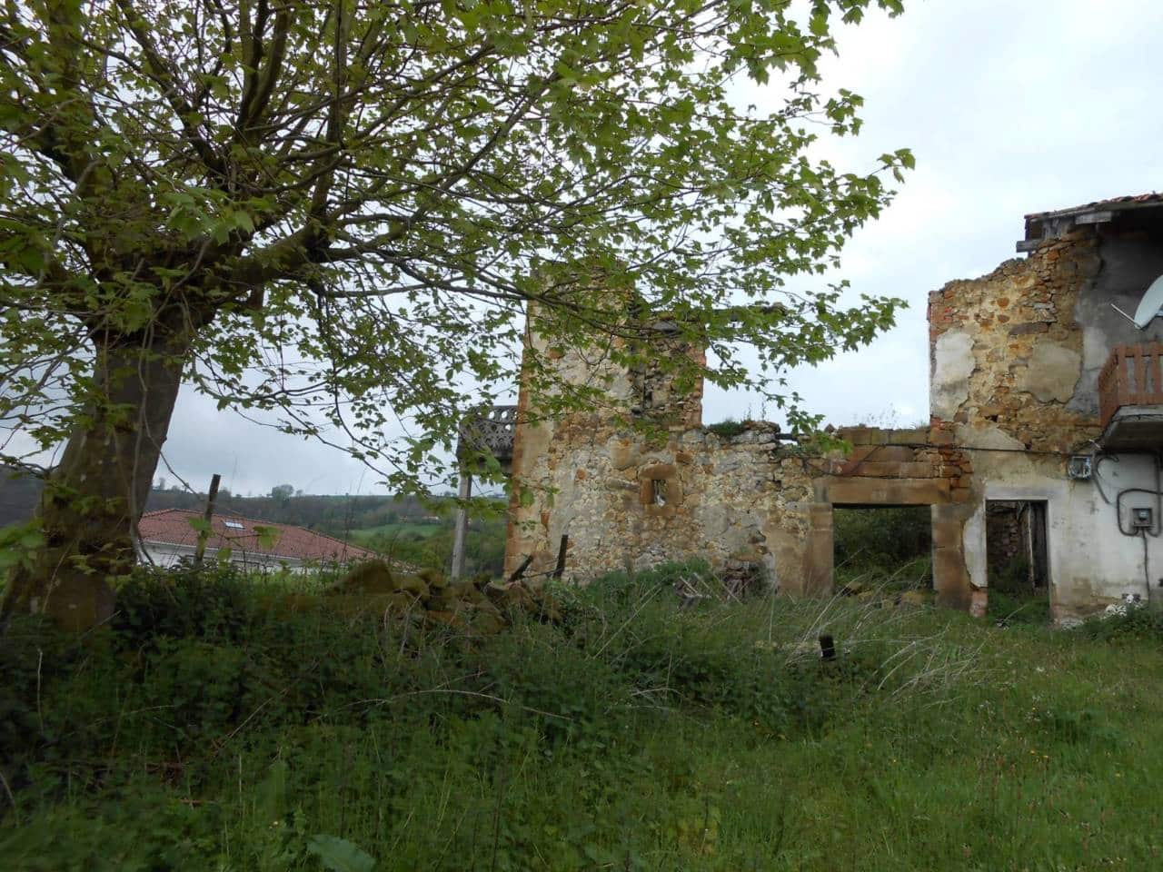 Grunde uden byggetilladelser til salg i Karrantza Harana/Valle de Carranza - € 85.000 (Ref: 942837)