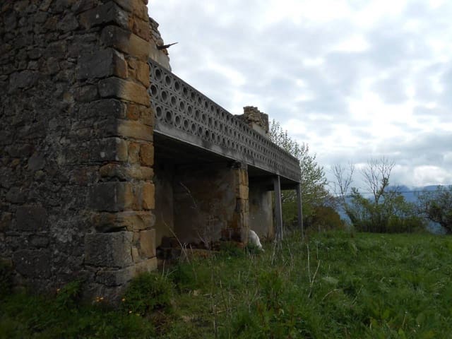 Grond te koop in Karrantza Harana/Valle de Carranza - € 85.000 (Ref: 942837)