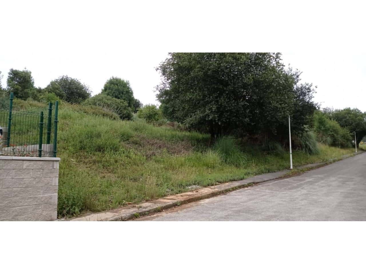 Grunde uden byggetilladelser til salg i San Mames de Meruelo - € 70.000 (Ref: 942850)