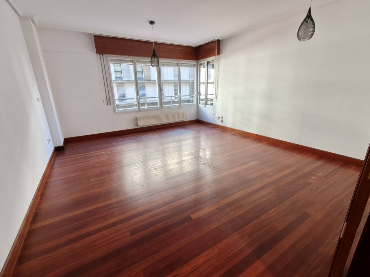 3 sypialnia Mieszkanie na sprzedaż w Bilbao z garażem - 465 000 € (Ref: 9429068)