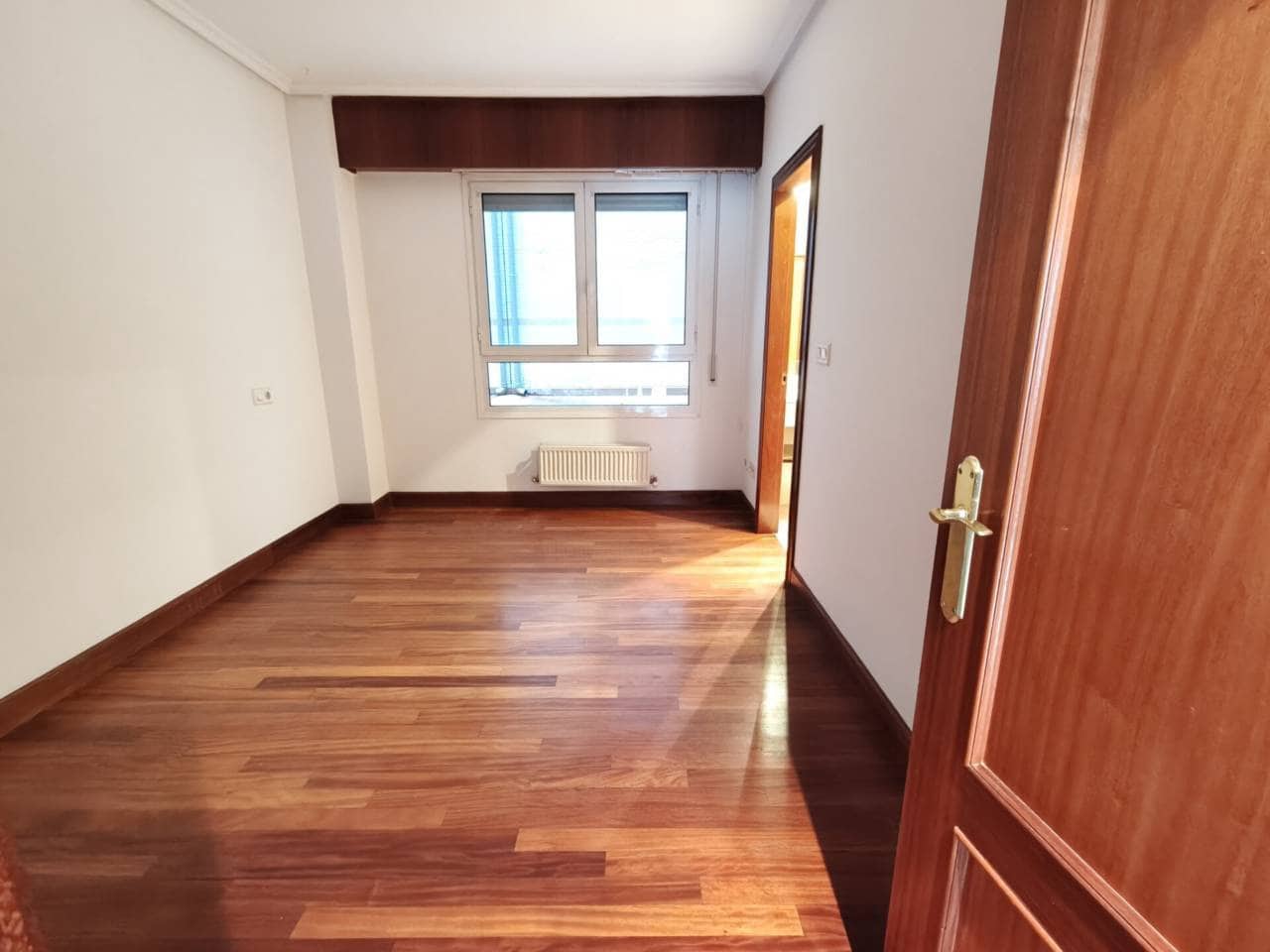 3 sypialnia Mieszkanie na sprzedaż w Bilbao z garażem - 465 000 € (Ref: 9429068)