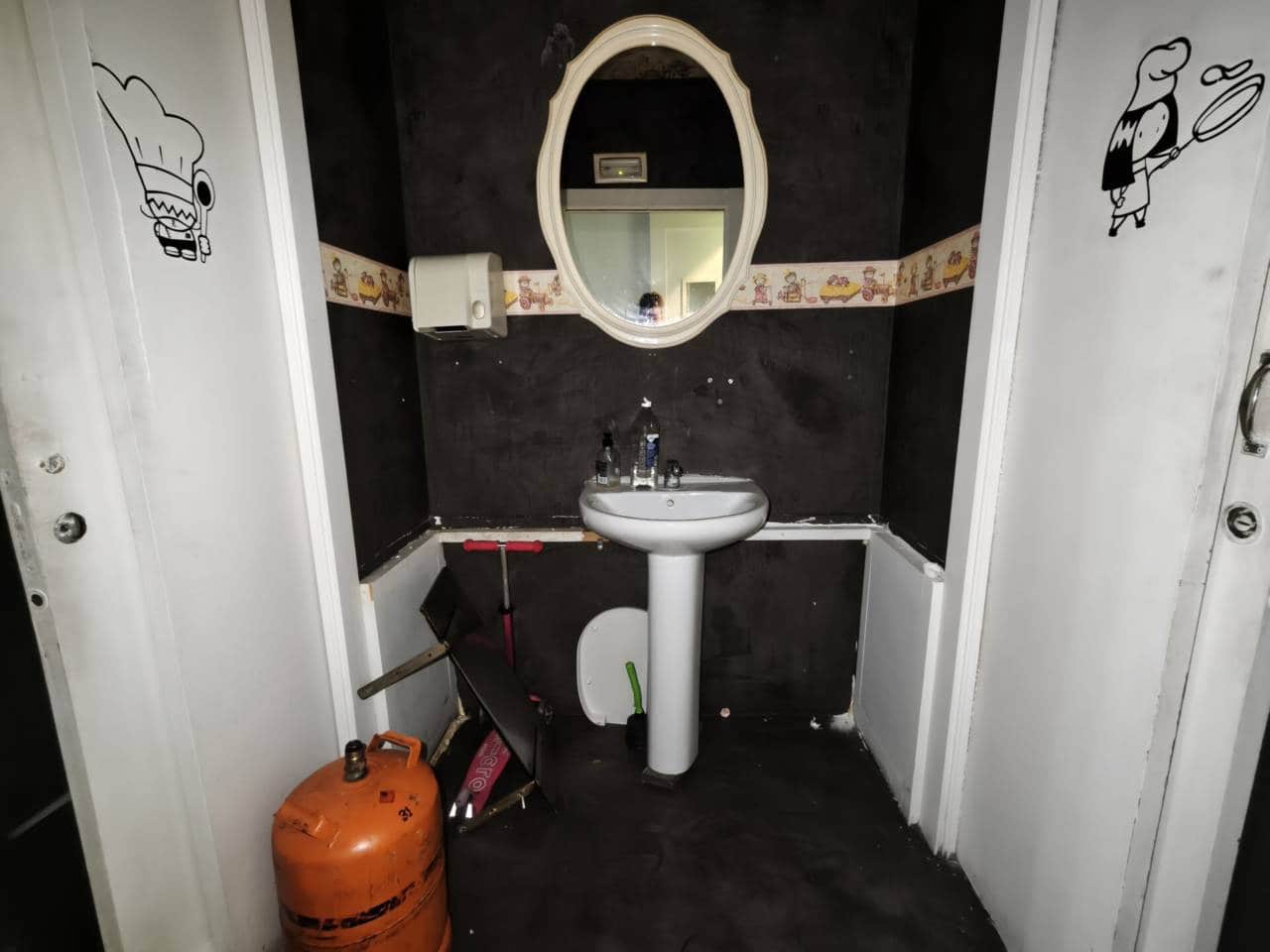 Kommersiell til salgs i Bilbao - € 249 000 (Ref: 9450241)