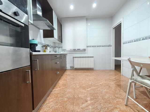 Piso de 2 habitaciones en Bilbao en venta - 280.000 € (Ref: 9493872)