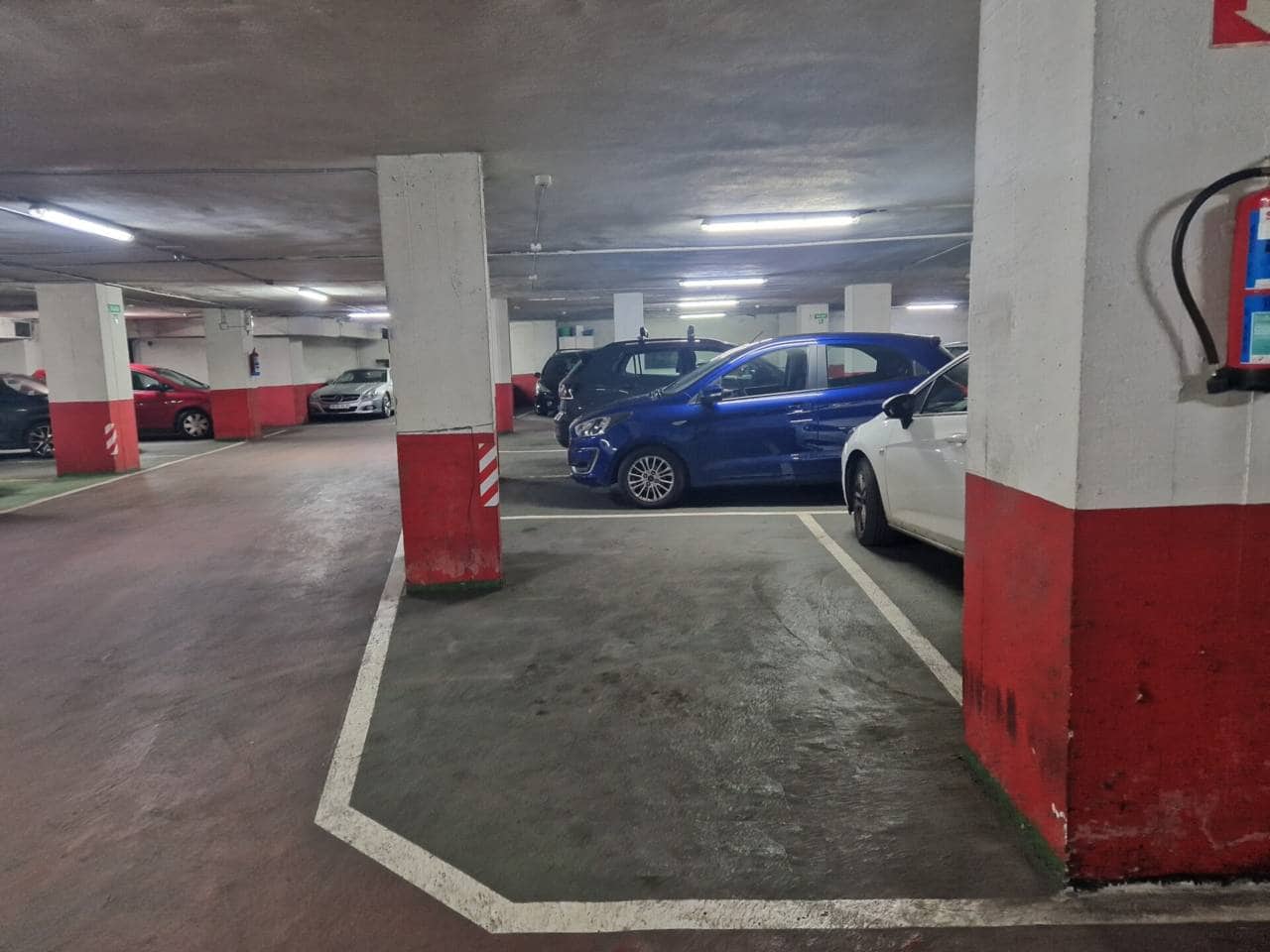 Garaż na sprzedaż w Bilbao - 35 000 € (Ref: 9503687)