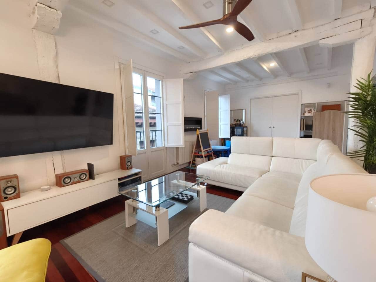 2 soveværelse Lejlighed til salg i Bilbao - € 510.000 (Ref: 9511203)