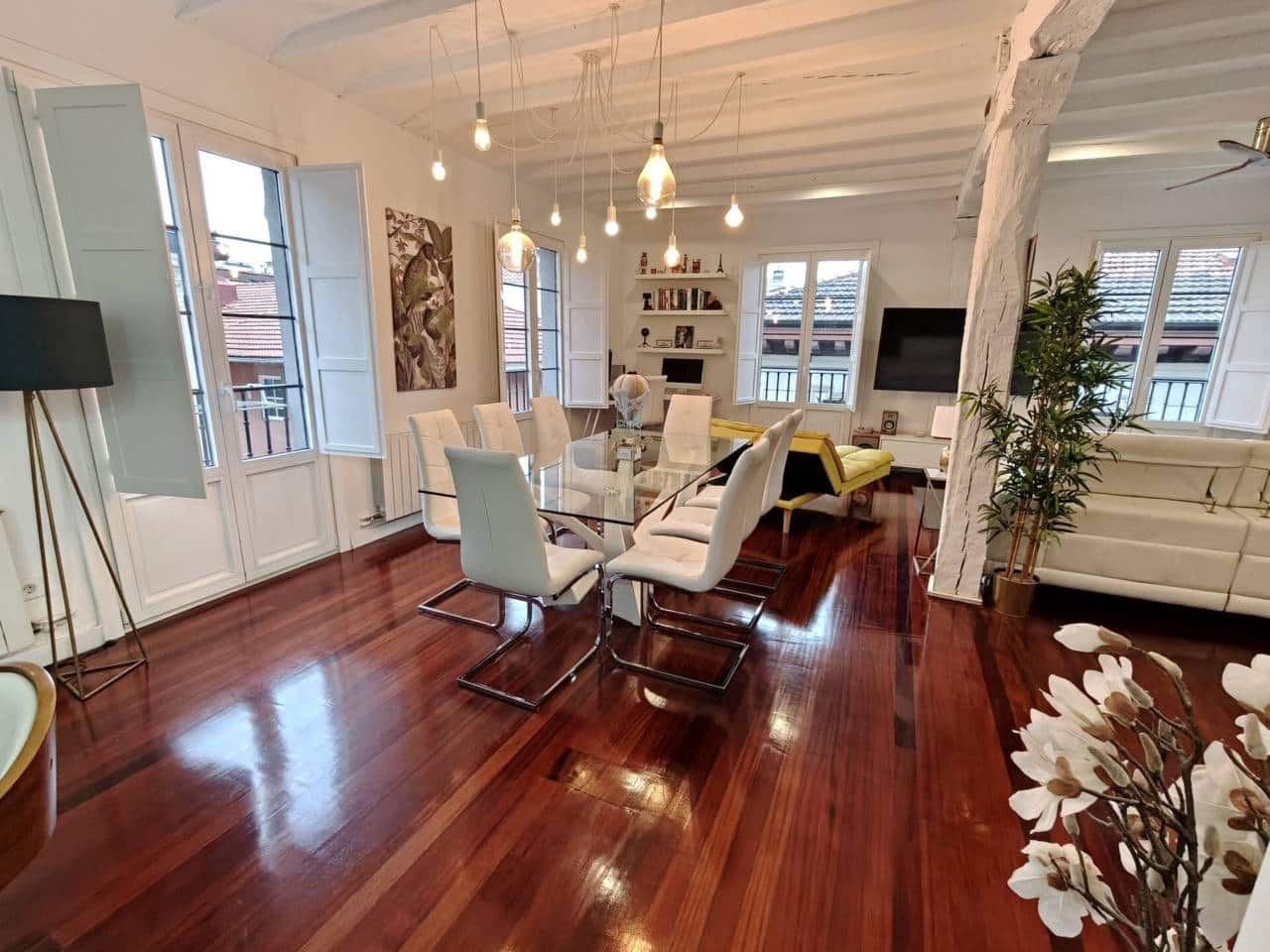 2 soveværelse Lejlighed til salg i Bilbao - € 510.000 (Ref: 9511203)