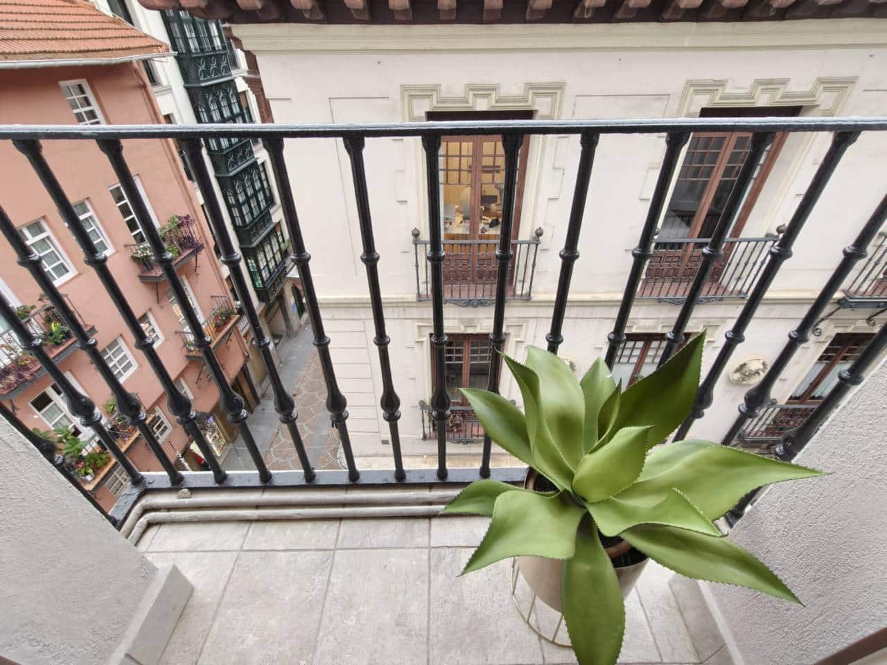 2 soveværelse Lejlighed til salg i Bilbao - € 510.000 (Ref: 9511203)