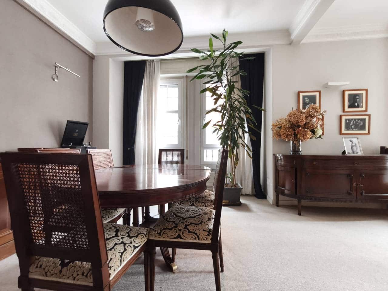 2 soveværelse Lejlighed til salg i Bilbao - € 650.000 (Ref: 9547168)