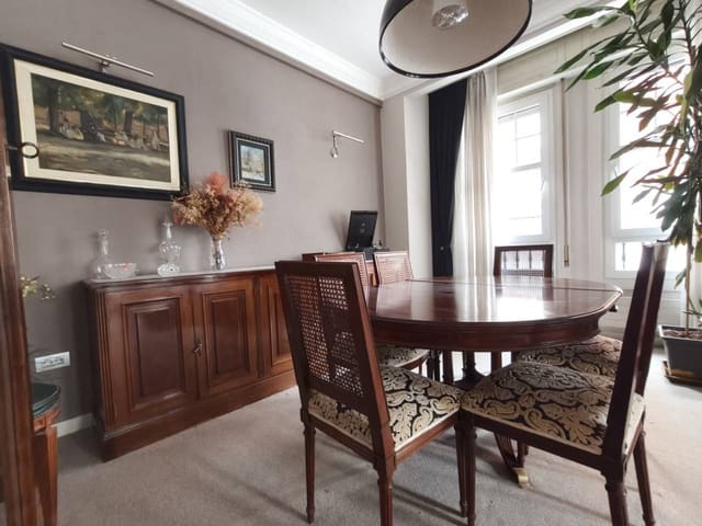 2 soveværelse Lejlighed til salg i Bilbao - € 650.000 (Ref: 9547168)