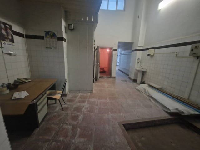 Commercieel te koop in Bilbao - € 135.000 (Ref: 9547169)