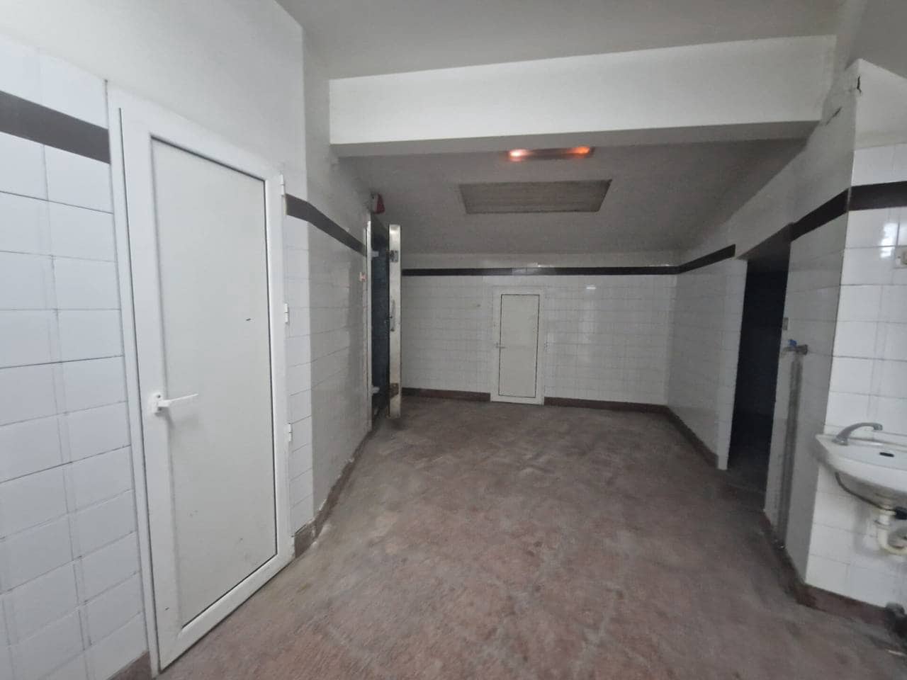 Commercieel te koop in Bilbao - € 135.000 (Ref: 9547169)